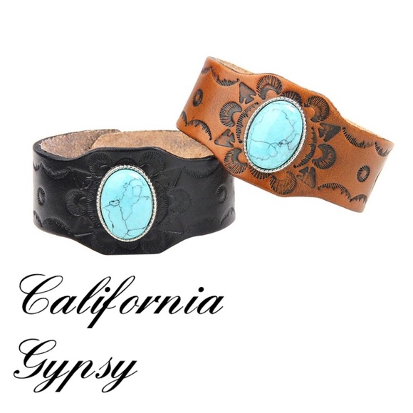 Tooled Western Boho Turquoise Leather Cuff - Picture 2 of 2